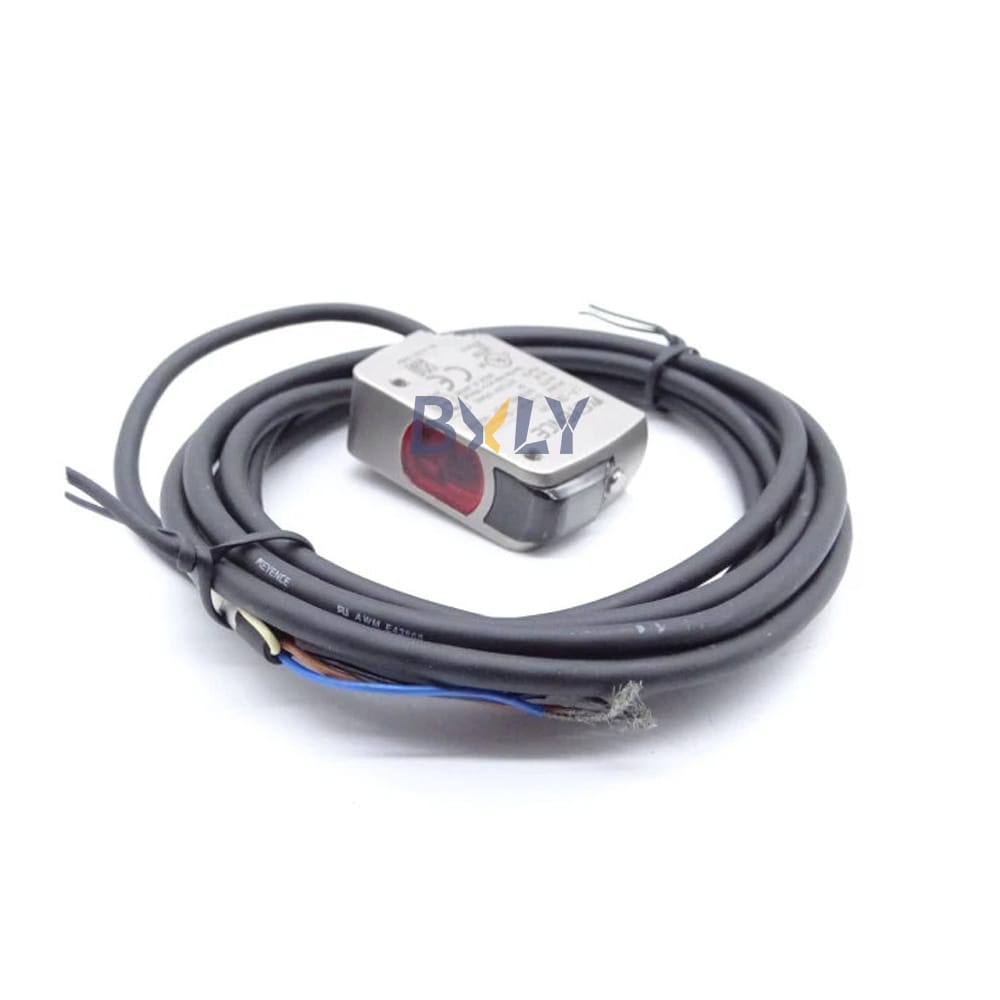 Keyence LR-ZB250N Distance Based Laser Sensor Rectangular w/ M8 Connector Type, 250 mm