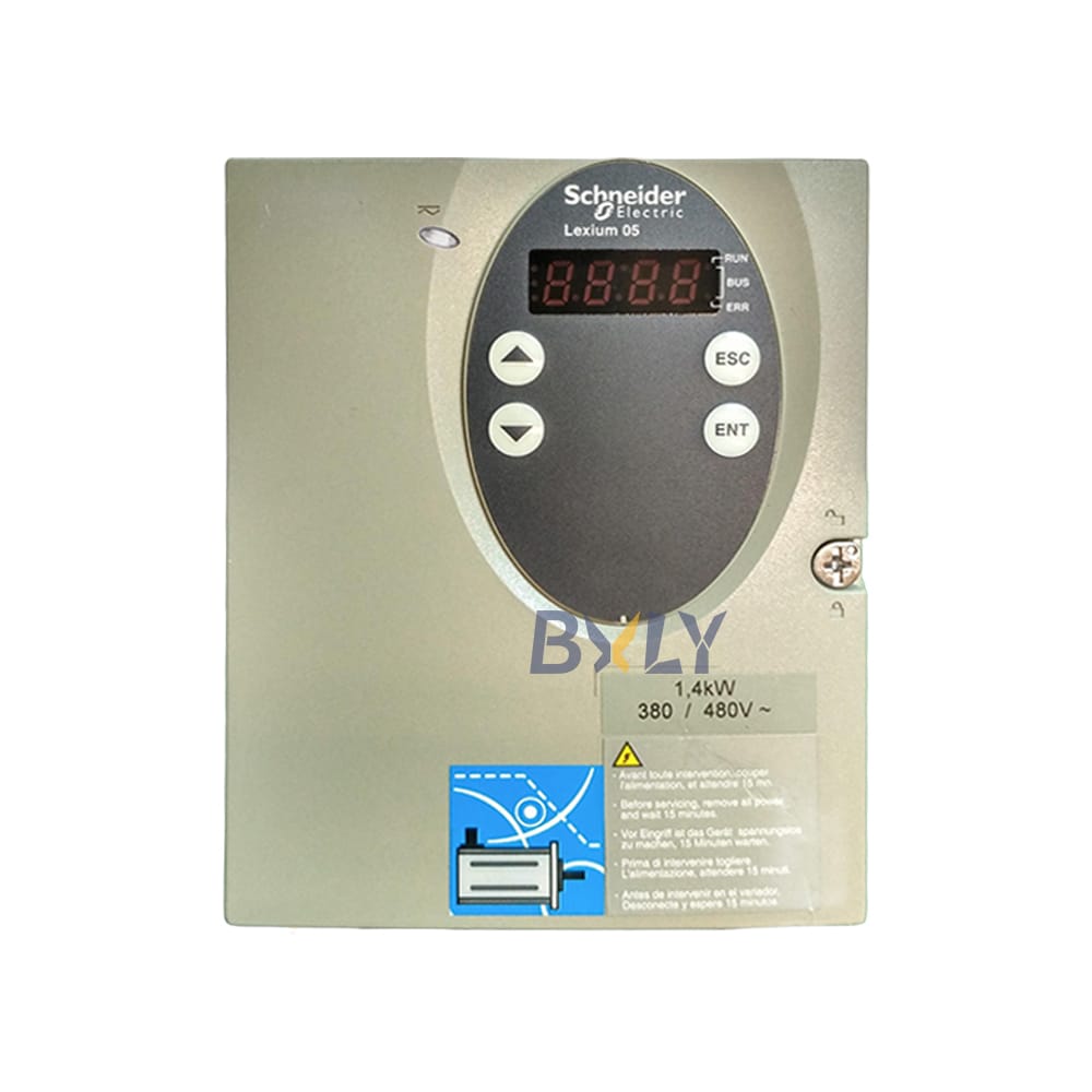 Schneider LXM05CD14N4 Motion Servo Drive LXM05C 1.4KW 380-480 V 3-Phase w EMC Filter Module