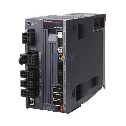 Mitsubishi MR-J4W3-444B MR-J4 Series AC Servo Drive Amplifier